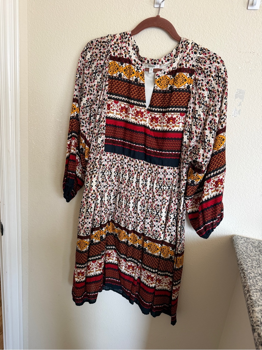 JODIFL Mustard Multi Printed Split-Neck Tunic